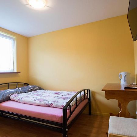 Noclegi Pod Lasem Solina 20 Bagian luar foto