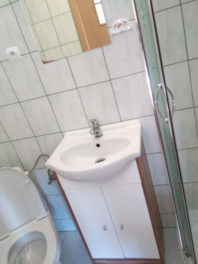Noclegi Pod Lasem Solina 20 Bagian luar foto